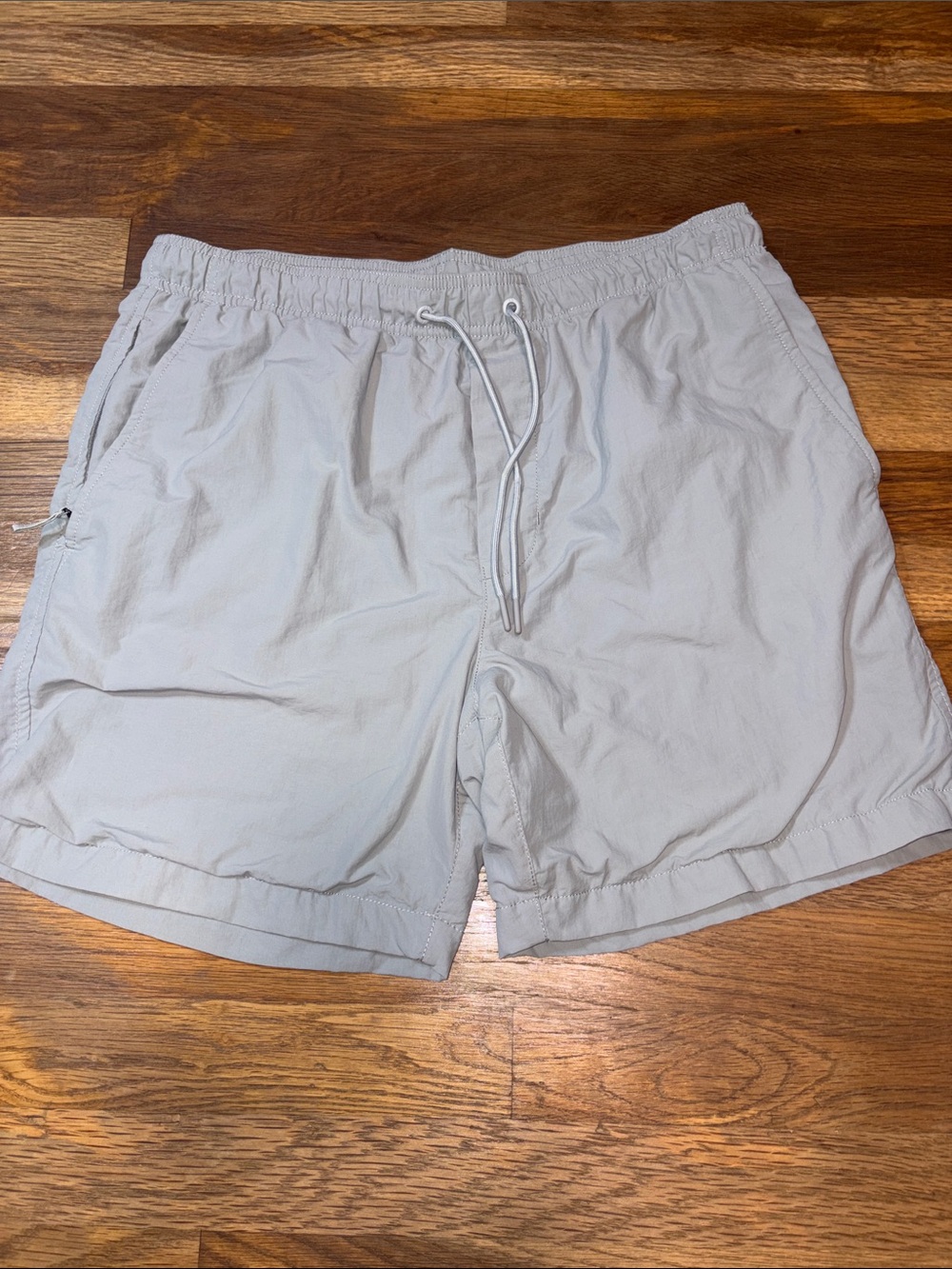 American Eagle Gray nylon shorts